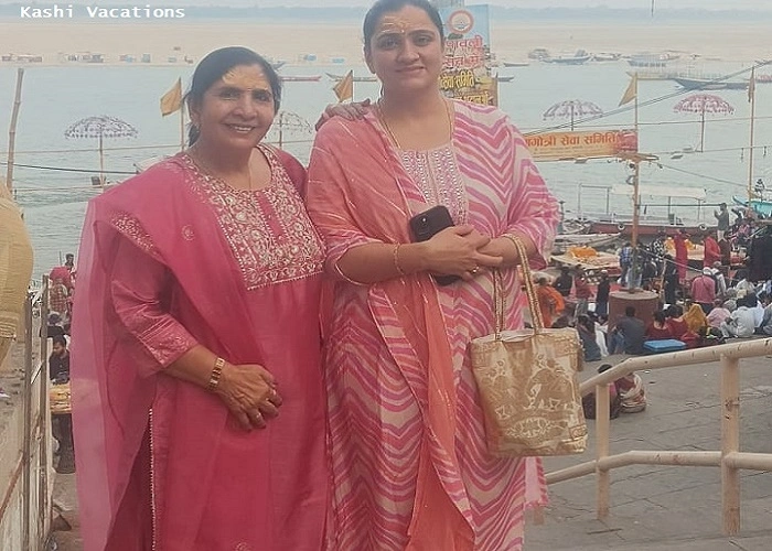 NRI-USA-guest-visit-ayodhya-varanasi-by-kashi-vacations