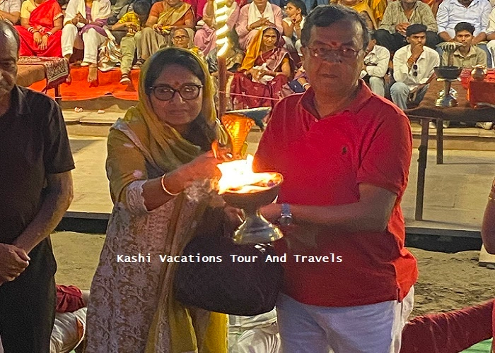 NRI-guest-from-banglore-do-kashi-vacations