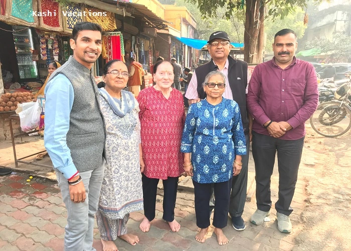 NRI-guest-visit-Varanasi-by-kashi-vacations
