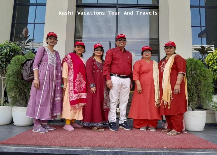NRI-guest-visit-ayodhya-Chappaiya-by-kashi-vacations