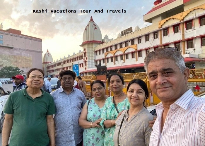 delhi-group-guest-visit-varanasi-by-kashi-vacations