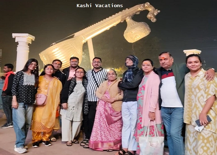 mp-guest-visit-ayodhya-kashi-by-kashi-vacations