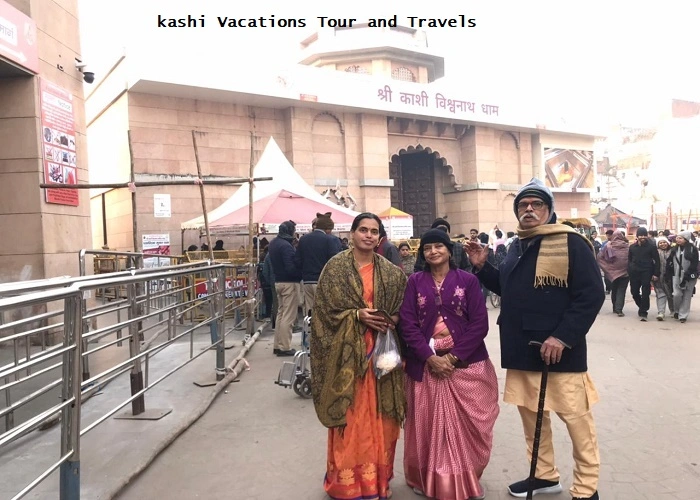 mumbai-guest-visit-kashi-vishwanath-temple-by-Kashi-Vacations